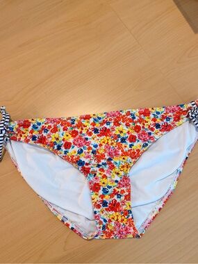 Gianni Bini Multicolor Floral Bikini Bottom with Yellow Brand Tab